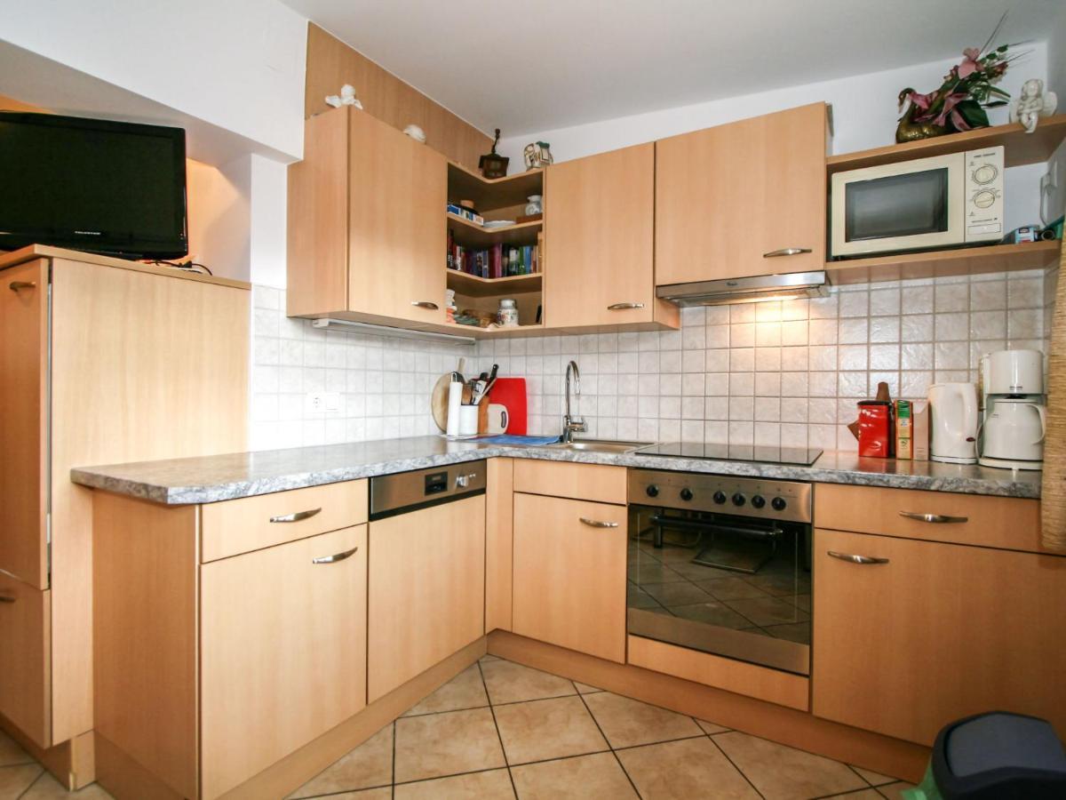 Apartment Plank By Interhome Стум Екстериор снимка